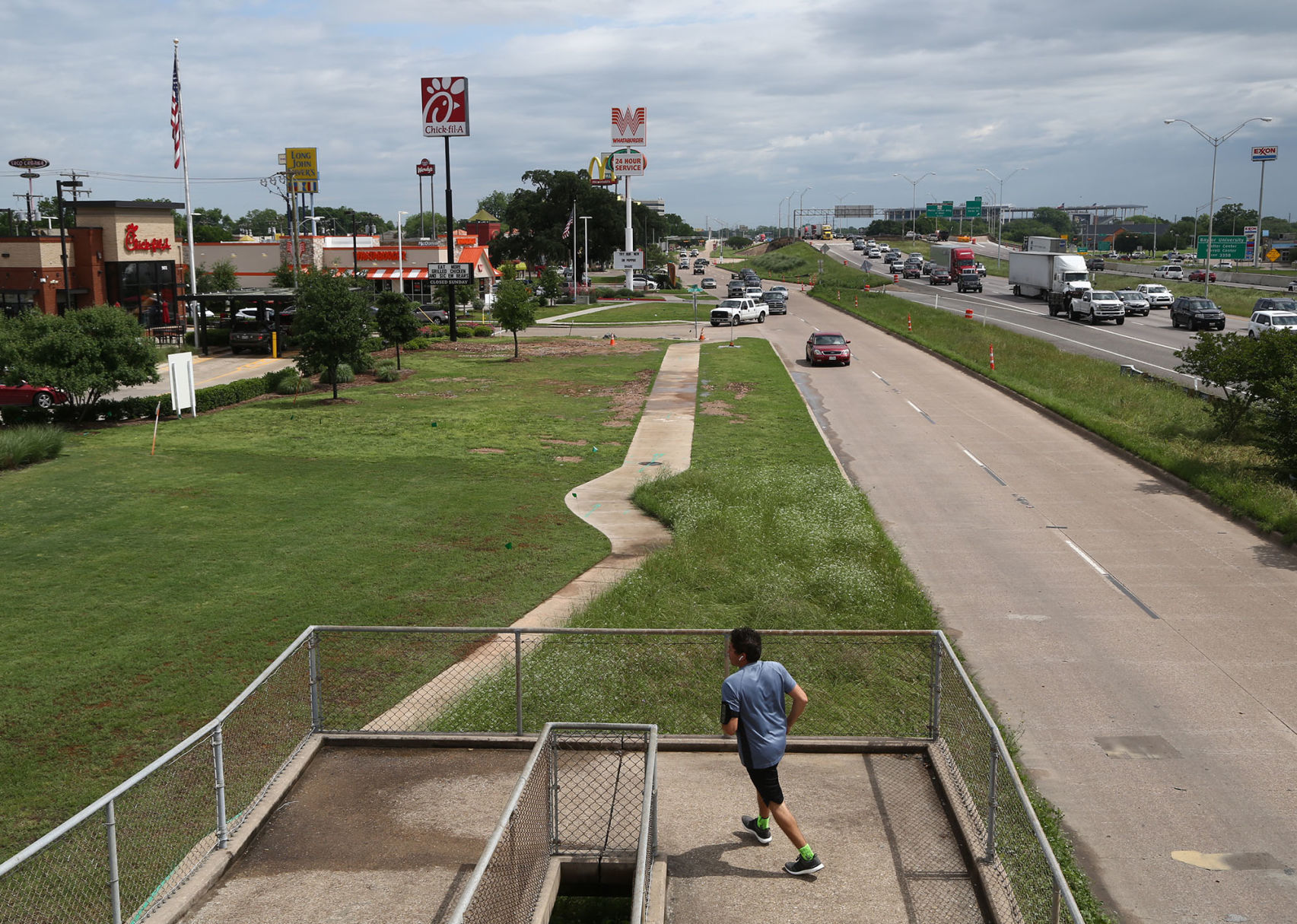 Interstate 35 frontage